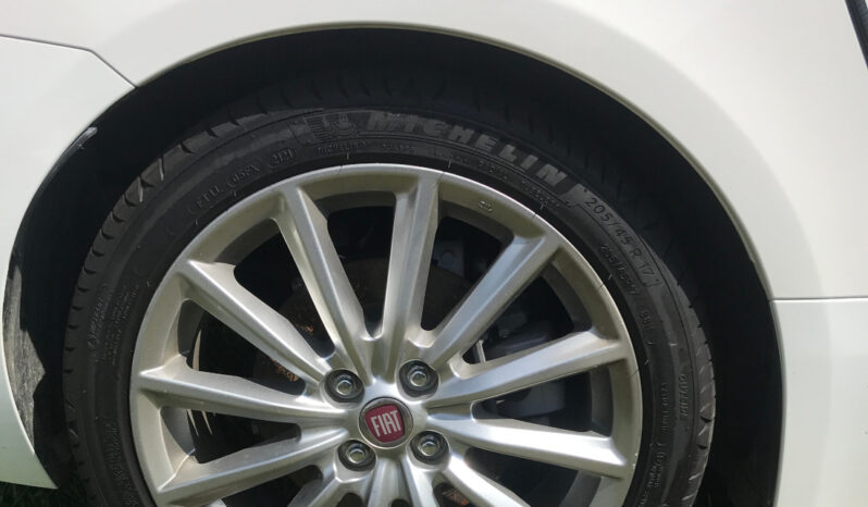 
								FIAT 124-2 SPIDER 1.4i 140 full									